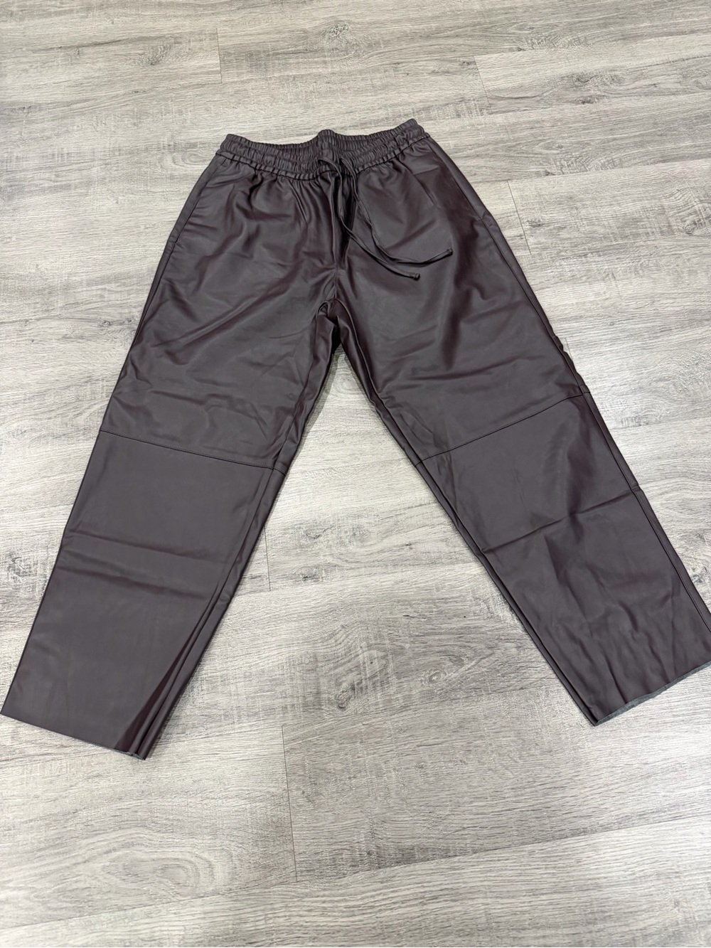 NWOT Old Navy Women’s Petite Faux Leather Pants- Dark Plum